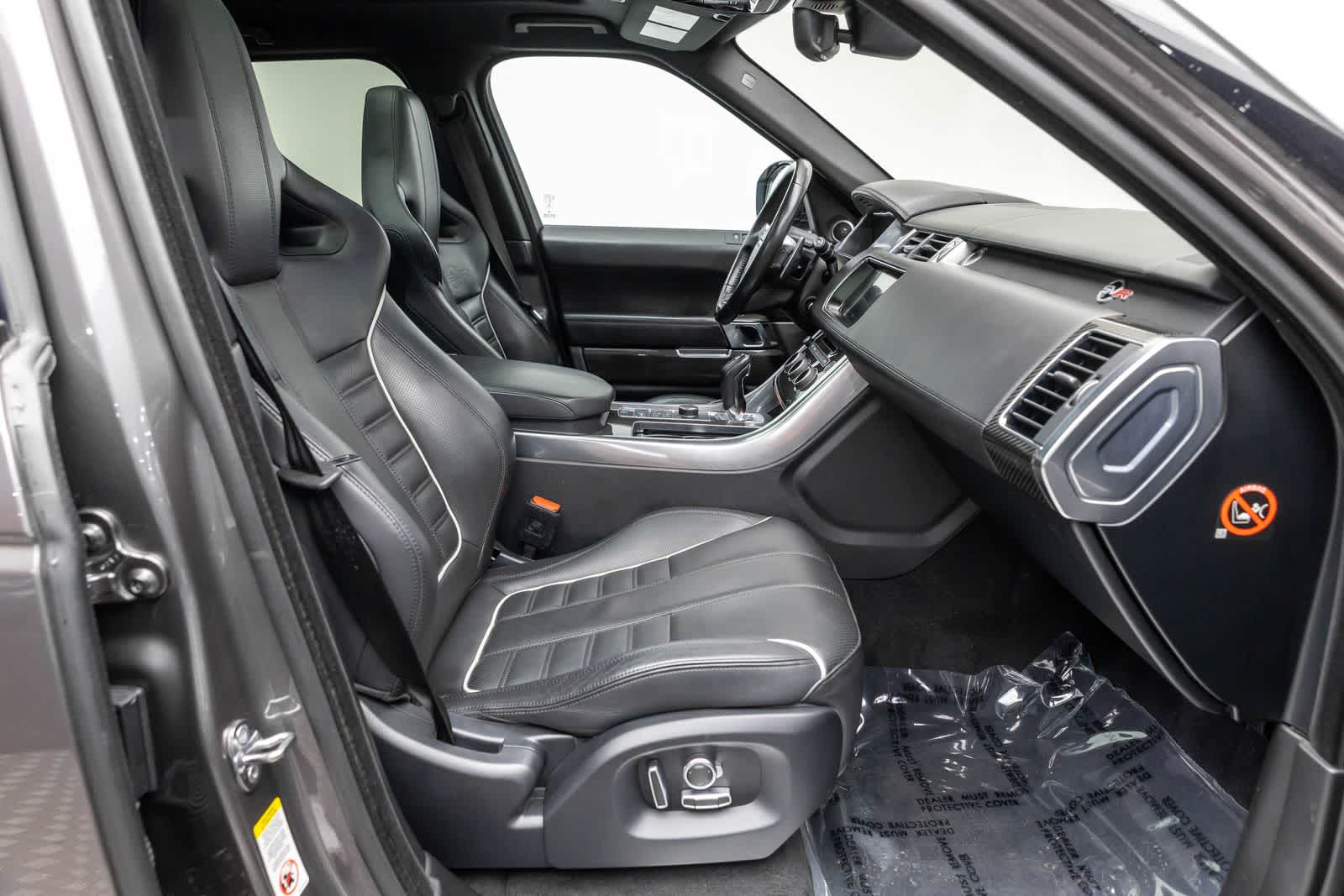 Thumbnail: 2017 Land Rover Range Rover Sport - 18