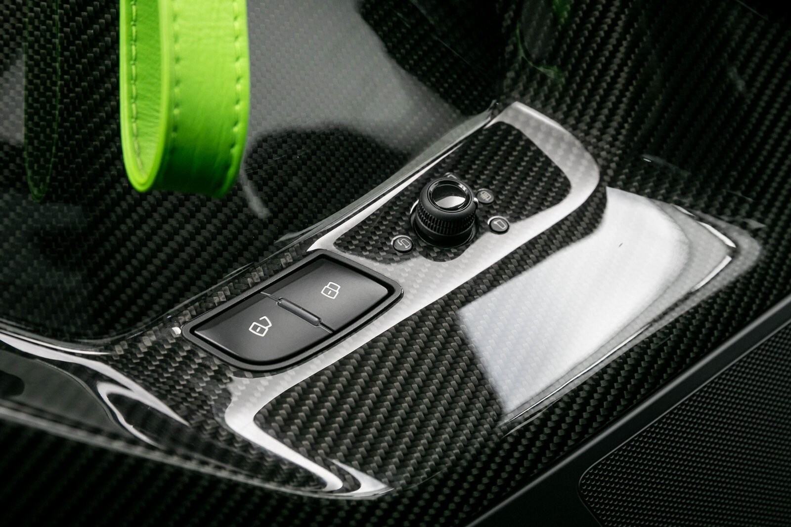 2021 Lamborghini Aventador SVJ 35