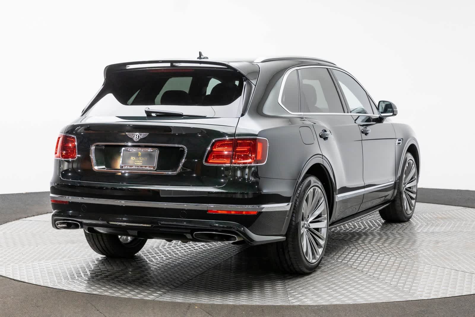 Thumbnail: 2020 Bentley Bentayga - 22