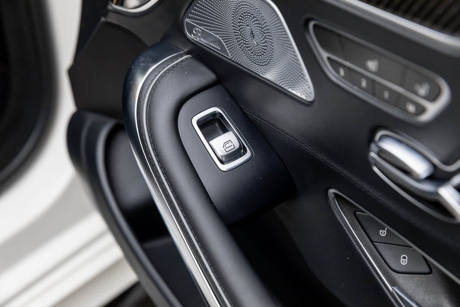 Thumbnail: 2019 Mercedes-Benz S-Class - 44