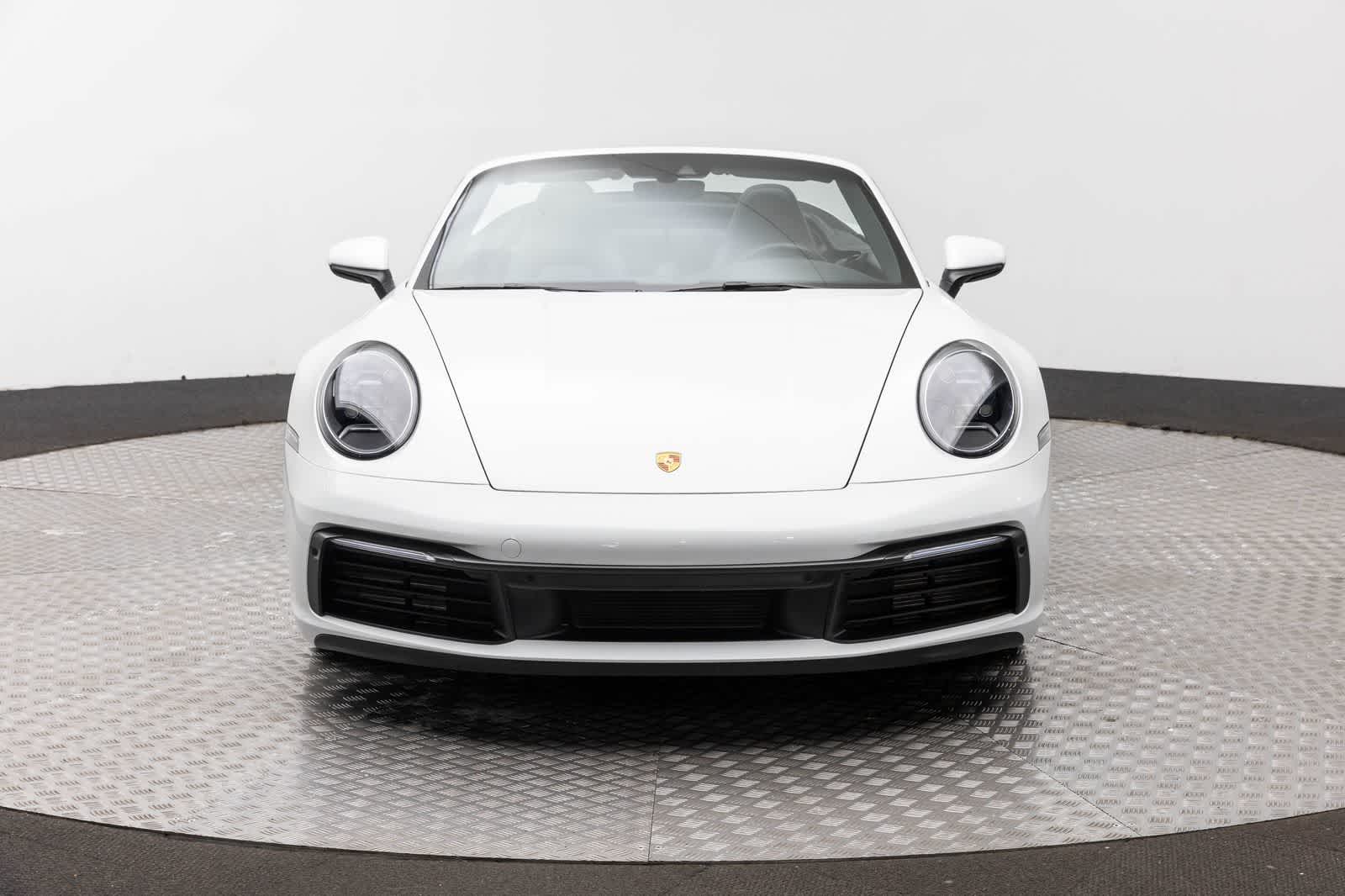 Thumbnail: 2020 Porsche 911 - 6
