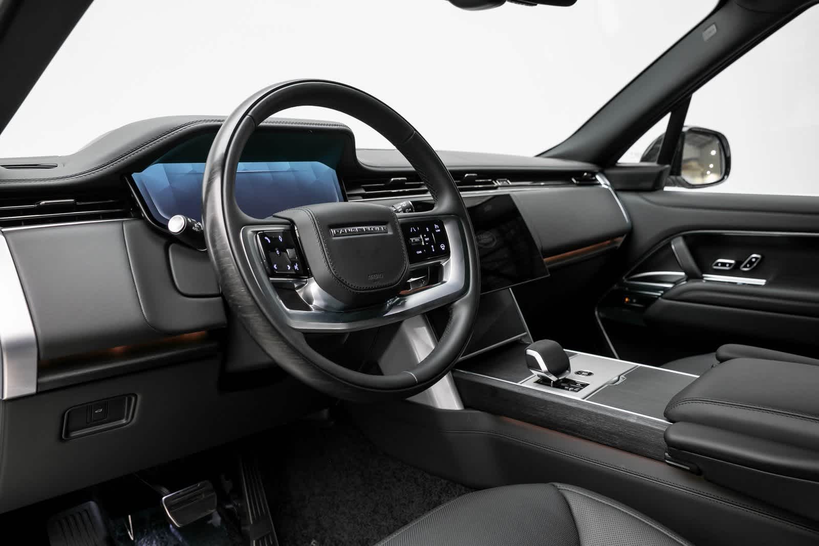 Thumbnail: 2025 Land Rover Range Rover - 2