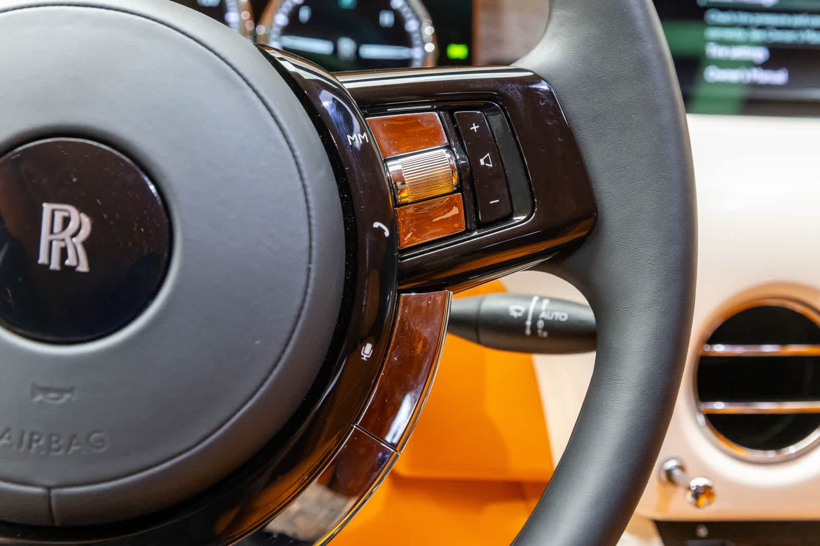 Thumbnail: 2023 Rolls-Royce Phantom - 21