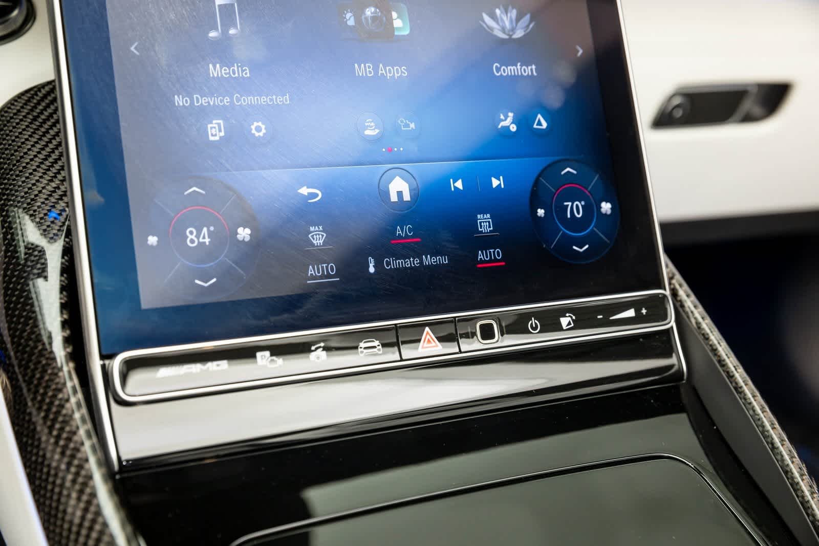 Thumbnail: 2025 Mercedes-Benz SL-Class - 35