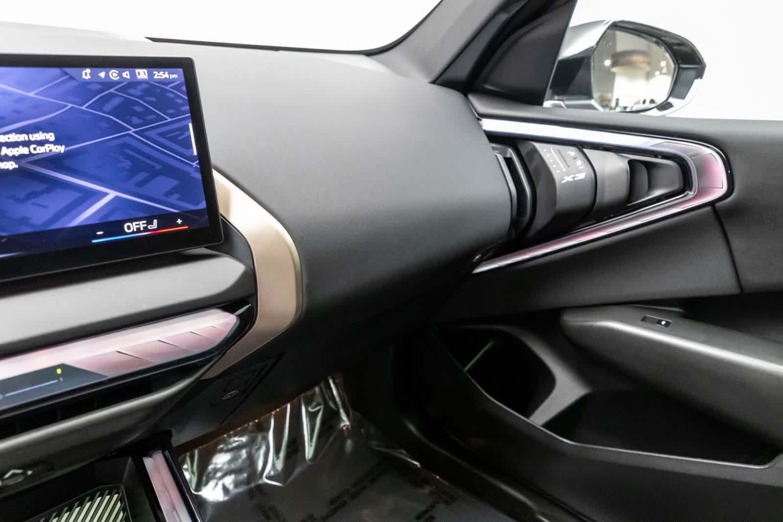 Thumbnail: 2025 BMW X3 - 34