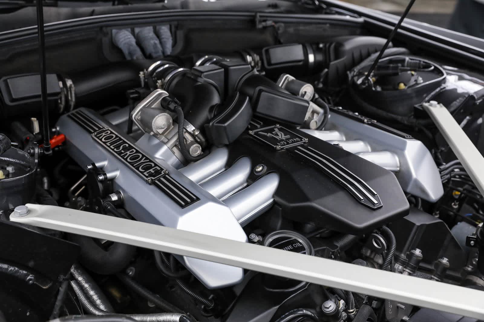 Thumbnail: 2015 Rolls-Royce Phantom - 37