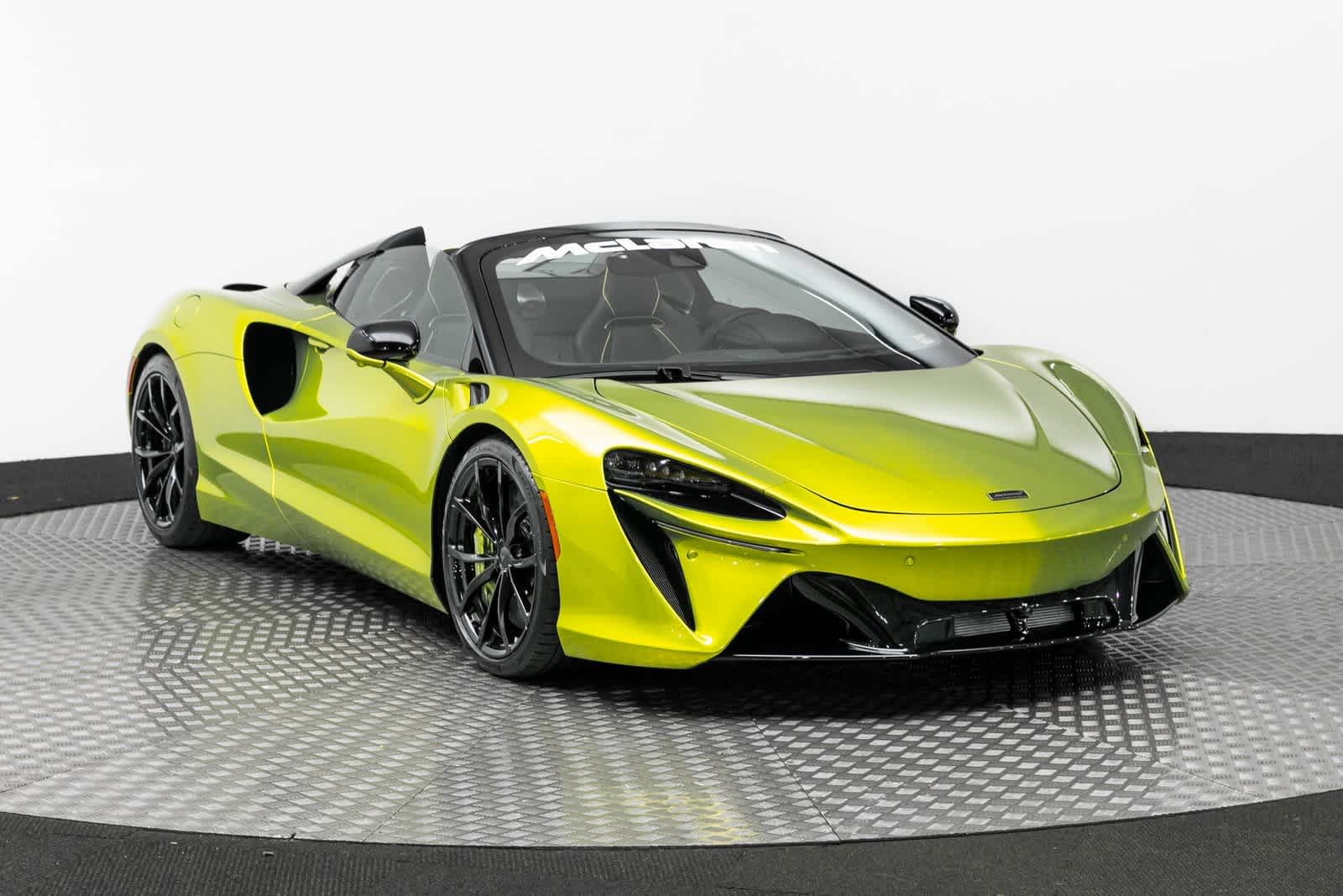 Thumbnail: 2025 Mclaren Artura - 45