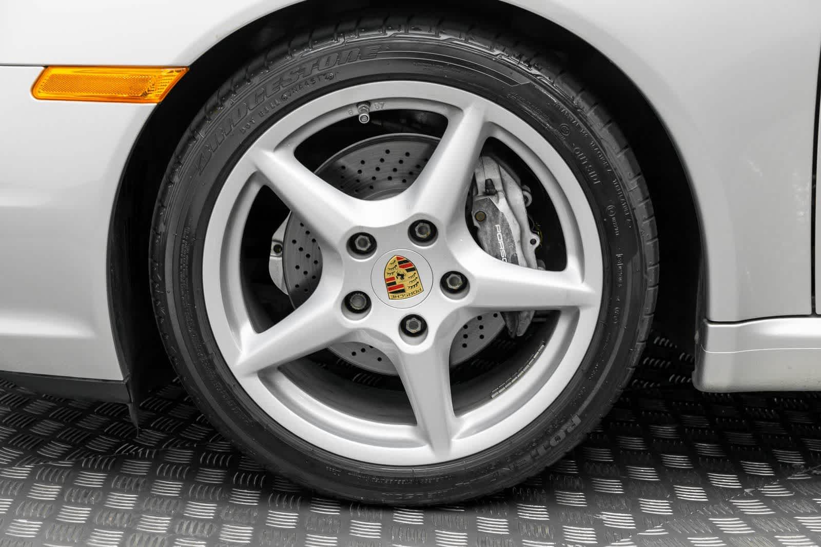 Thumbnail: 2007 Porsche 911 - 8