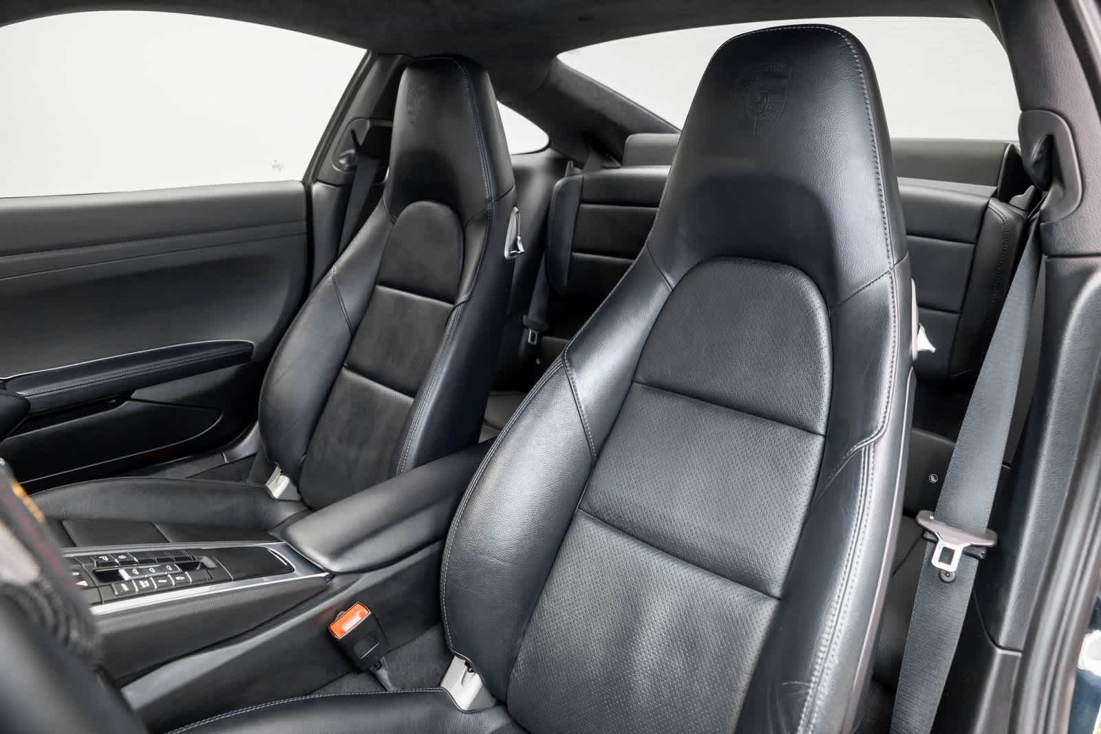 Thumbnail: 2015 Porsche 911 - 12