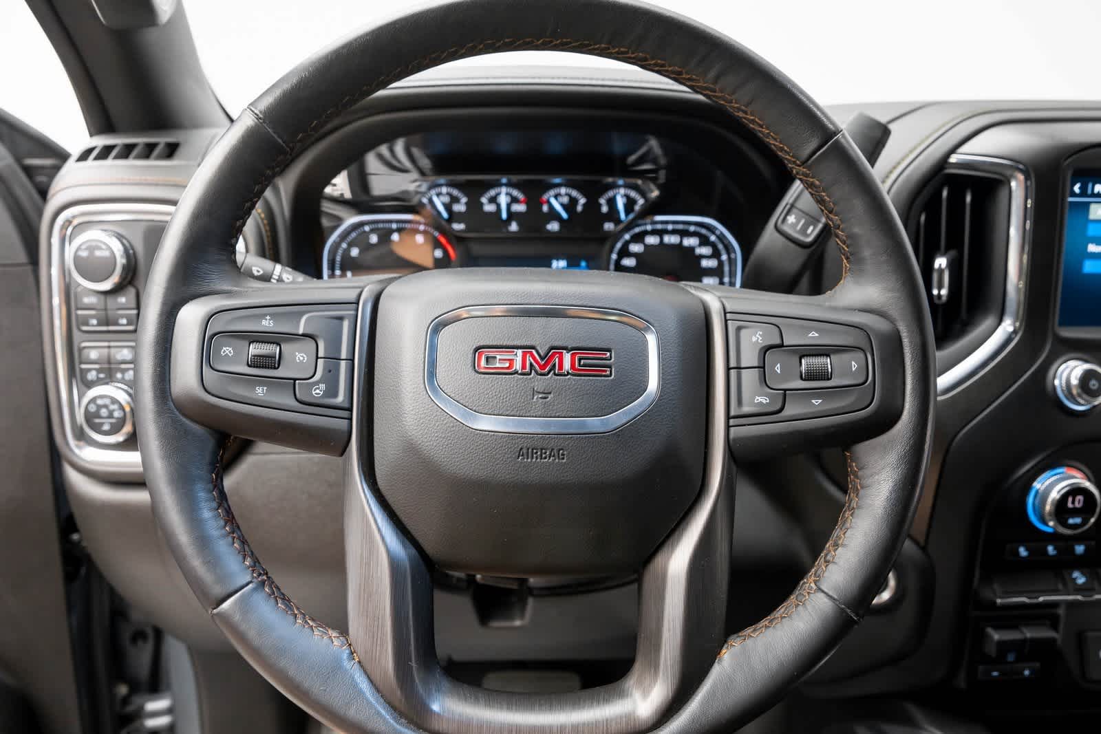Thumbnail: 2021 GMC Sierra 1500 - 15