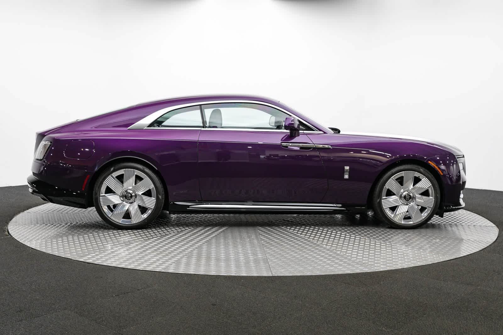 2024 Rolls-Royce Spectre Base 37