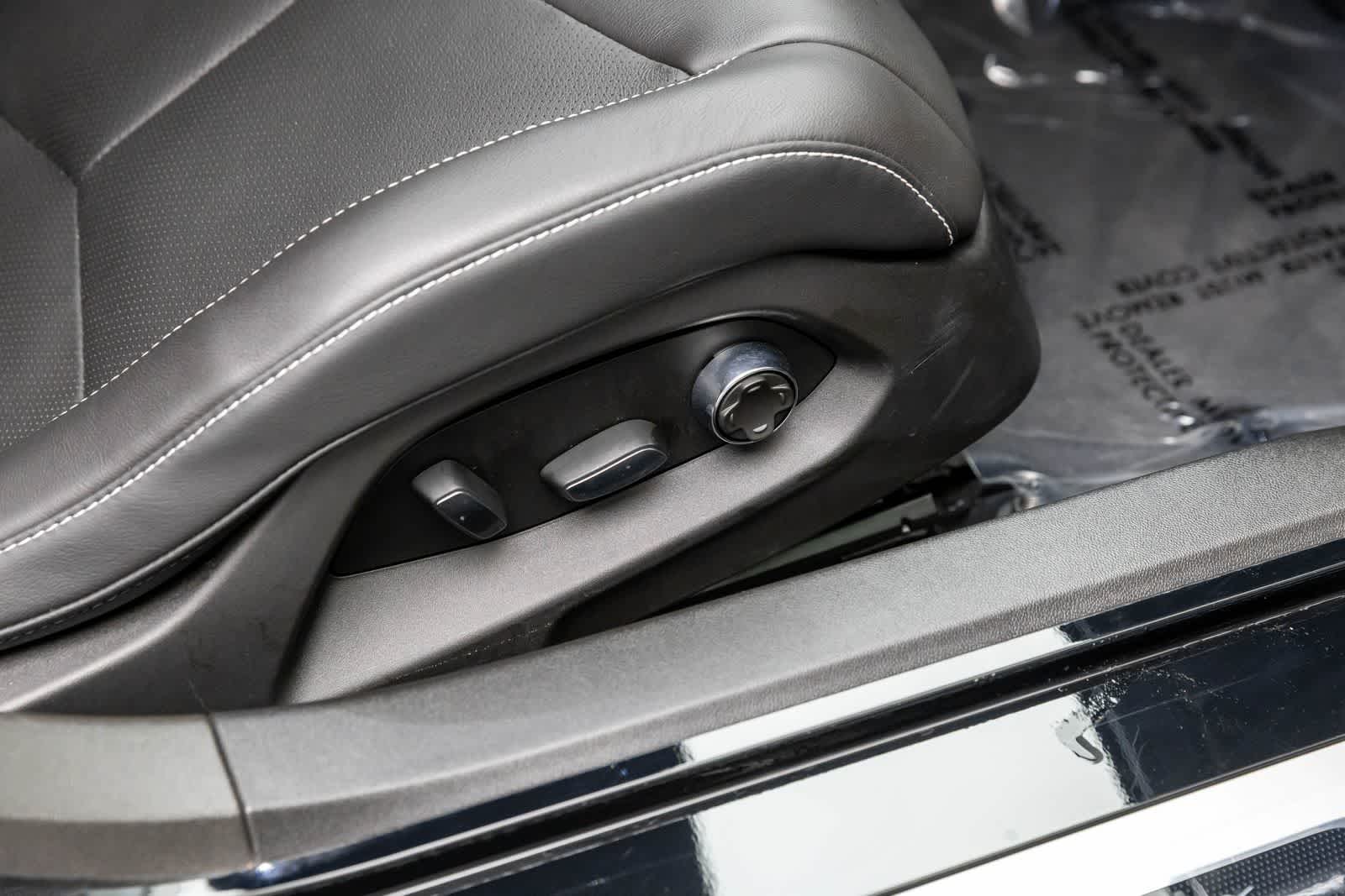 Thumbnail: 2023 Chevrolet Corvette - 44