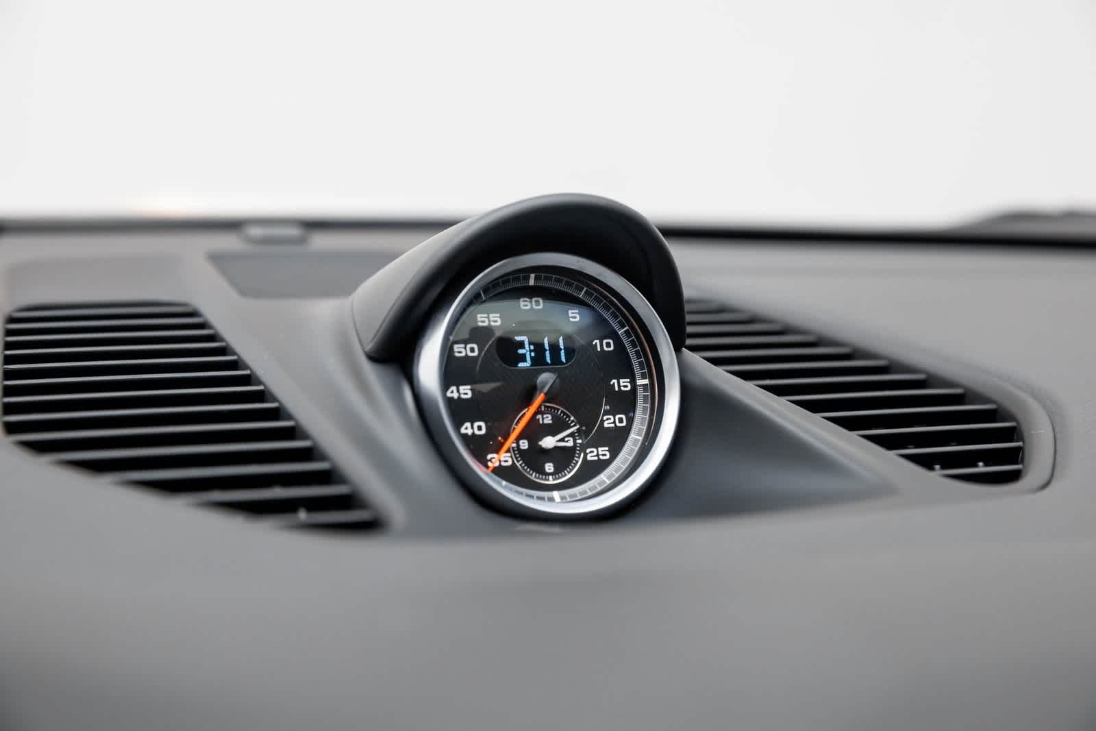 Thumbnail: 2015 Porsche 911 - 34