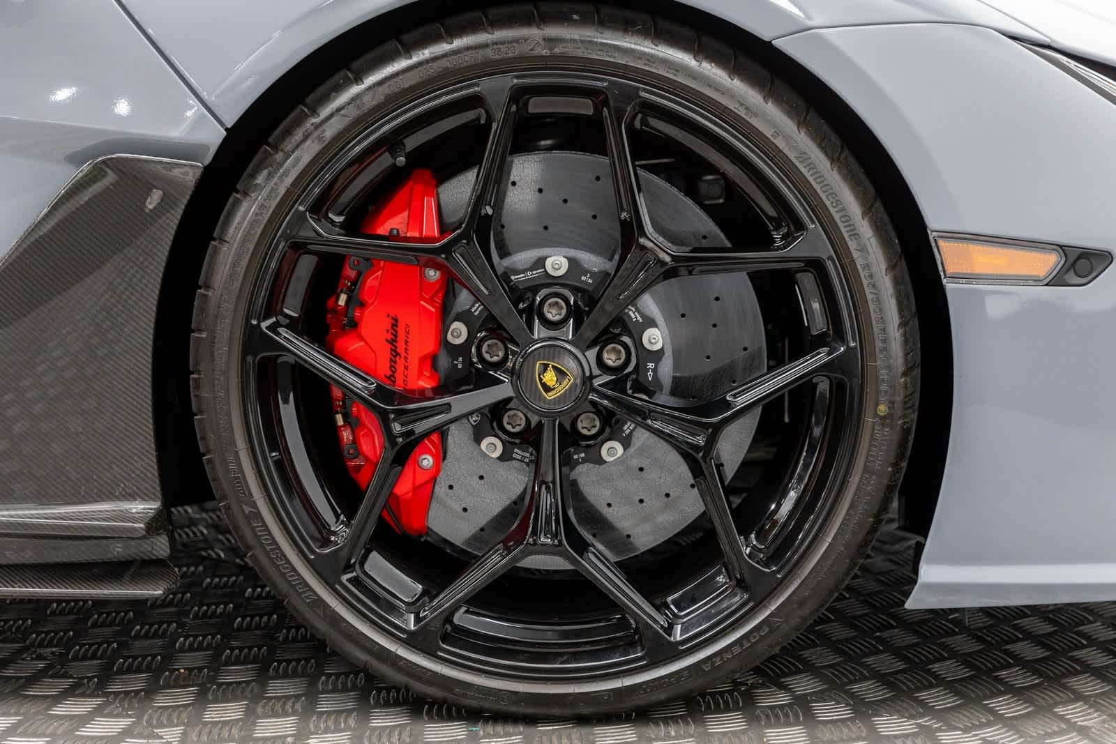 Thumbnail: 2024 Lamborghini  - 43