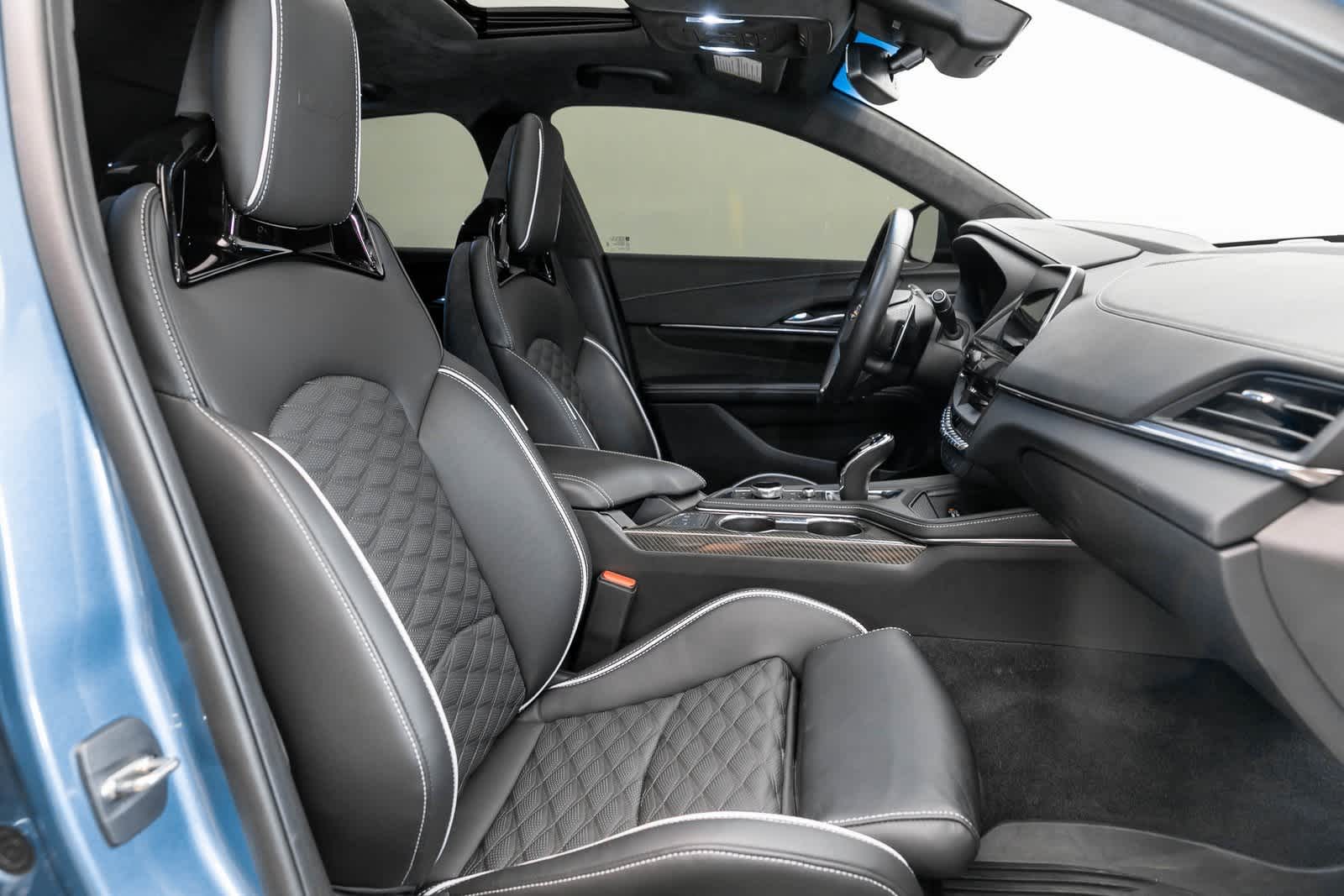 Thumbnail: 2023 Cadillac CT4 - 18