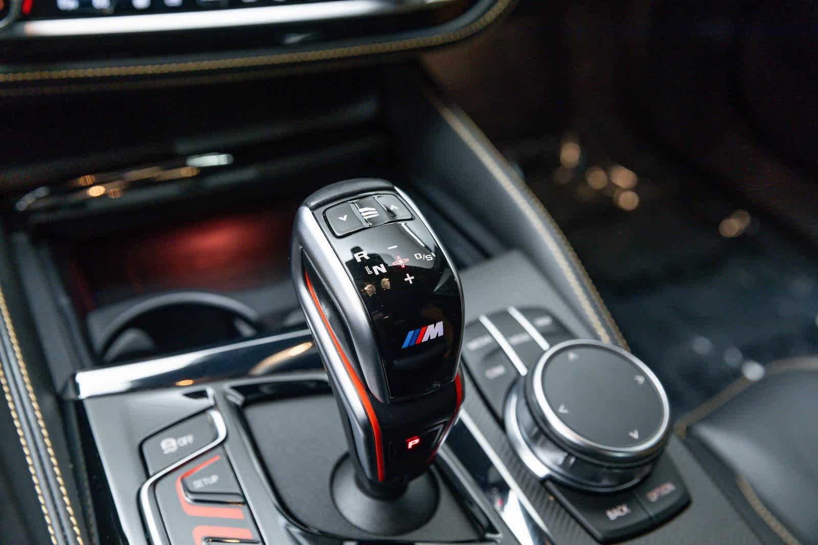 Thumbnail: 2023 BMW M5 - 38