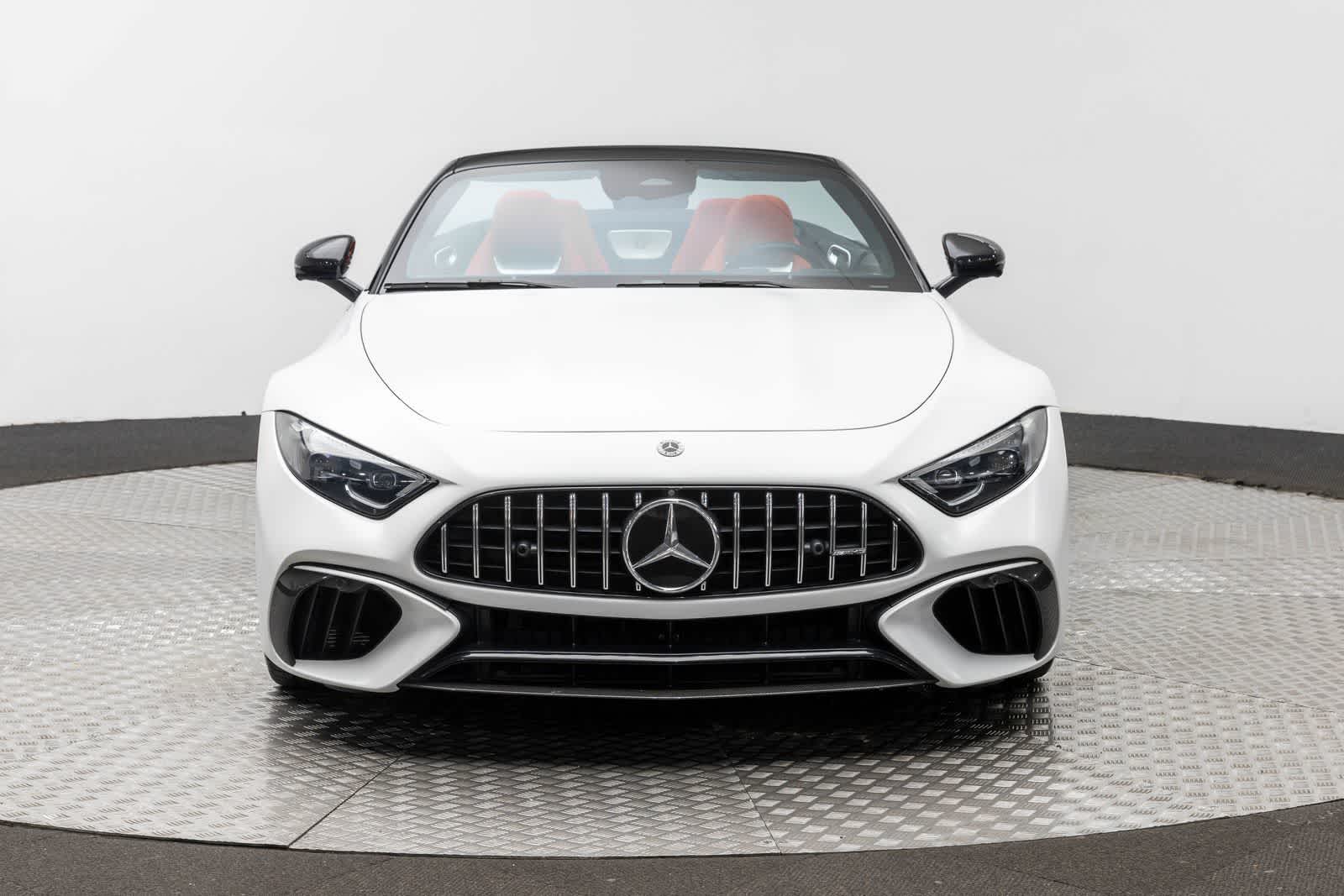 Thumbnail: 2022 Mercedes-Benz SL-Class - 6