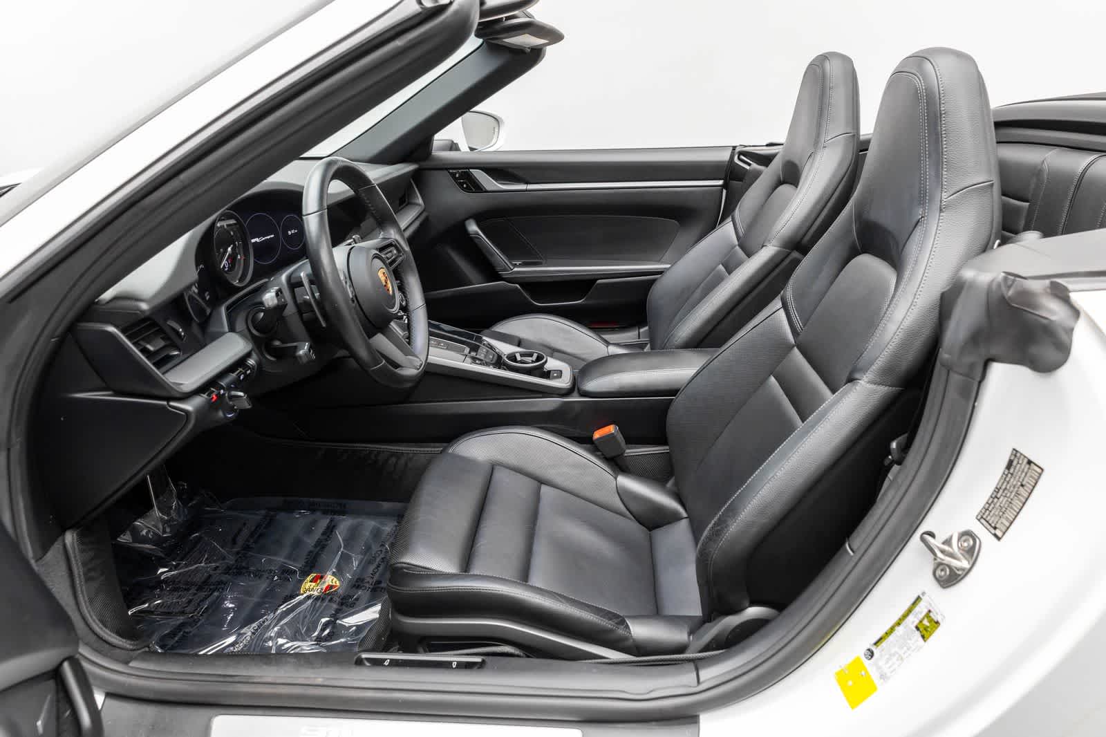Thumbnail: 2020 Porsche 911 - 11