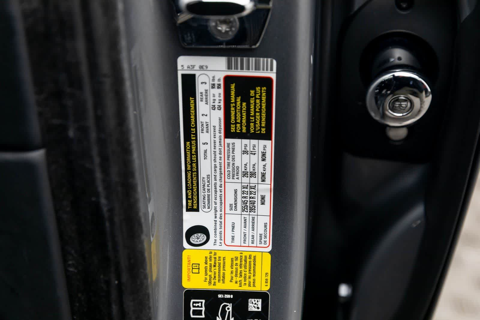 Thumbnail: 2022 Rolls-Royce Cullinan - 17