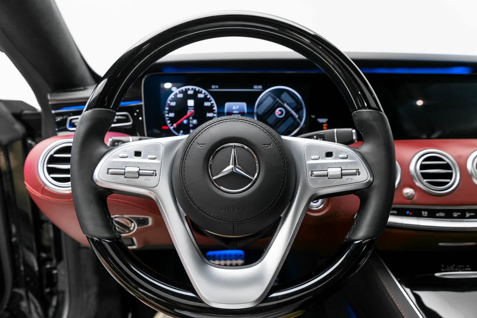 Thumbnail: 2020 Mercedes-Benz S-Class - 17