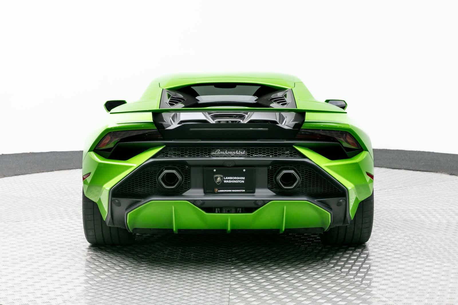 Thumbnail: 2023 Lamborghini Huracan - 5