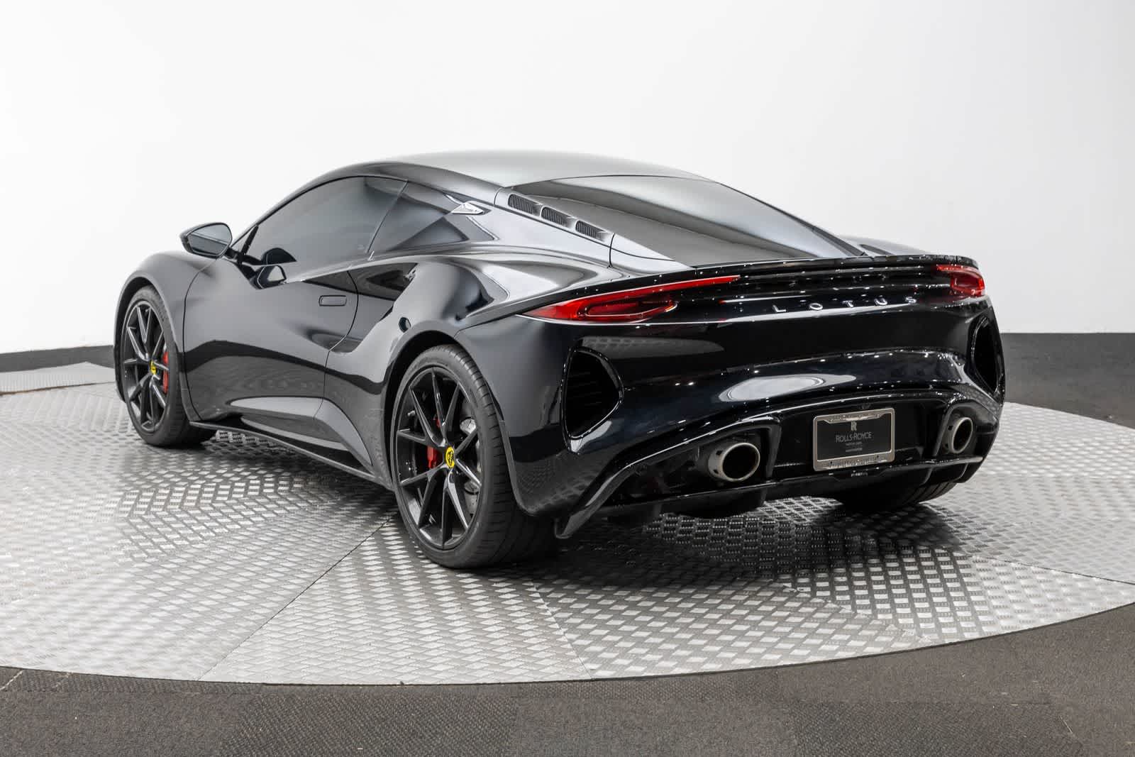 Thumbnail: 2024 Lotus Emira - 4
