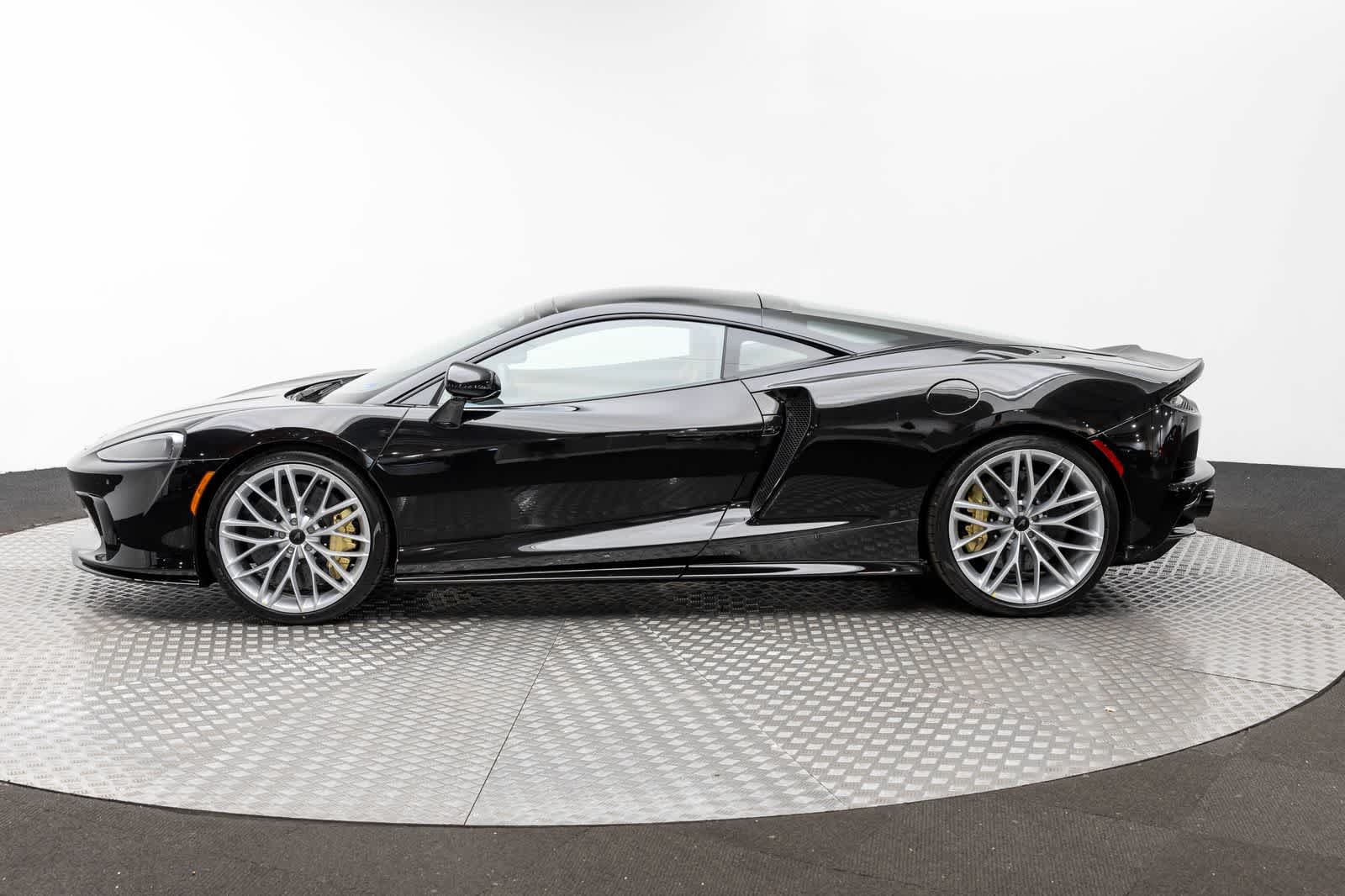 Thumbnail: 2026 Mclaren GTS - 3