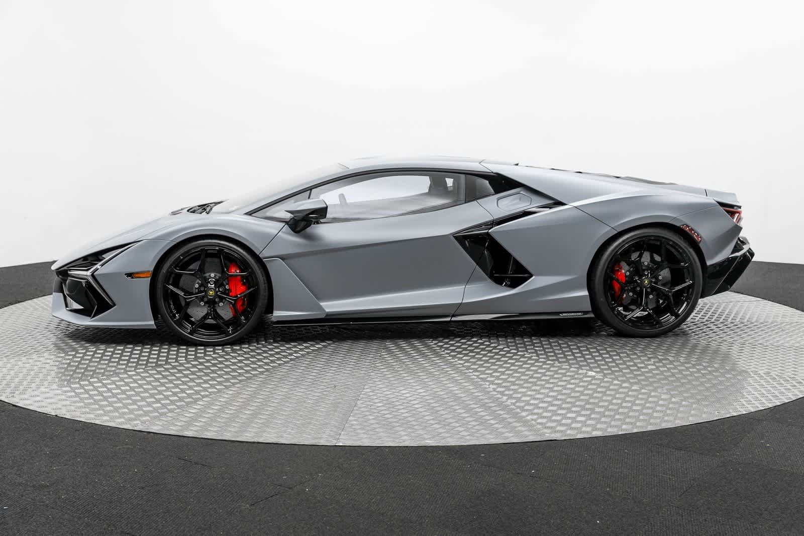 Thumbnail: 2024 Lamborghini  - 3
