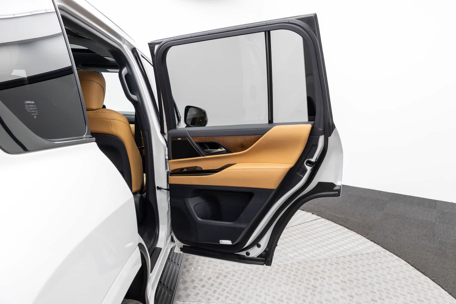 Thumbnail: 2024 Lexus LX - 49