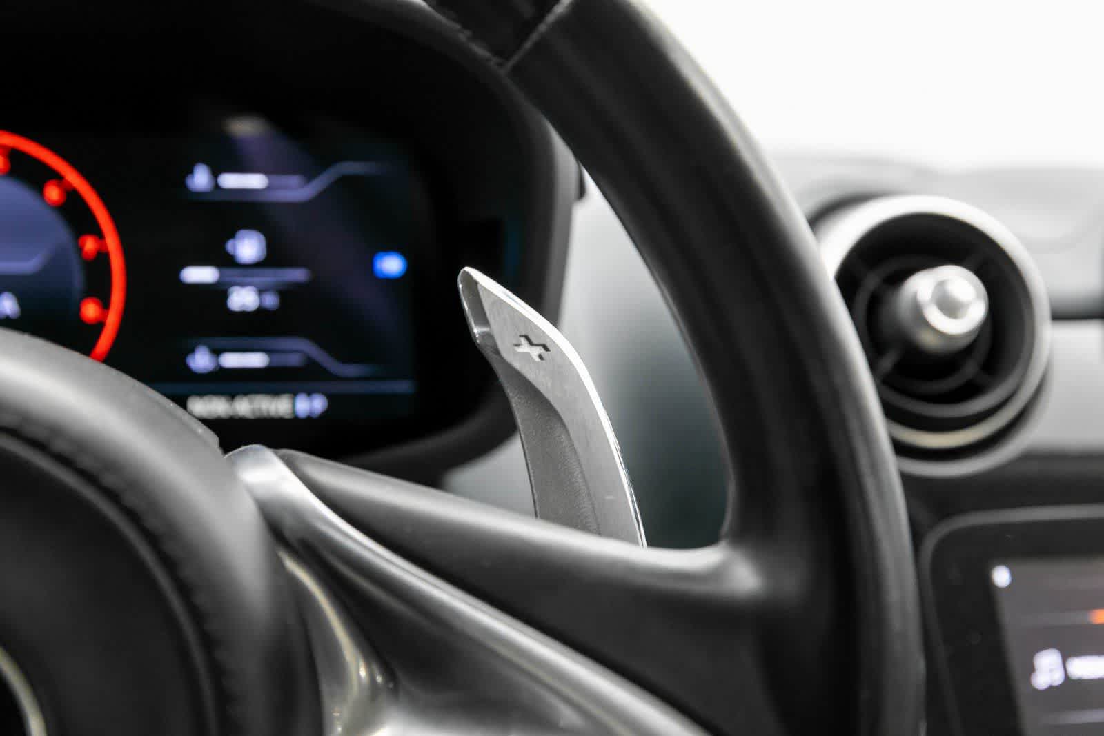 Thumbnail: 2020 Mclaren GT - 19