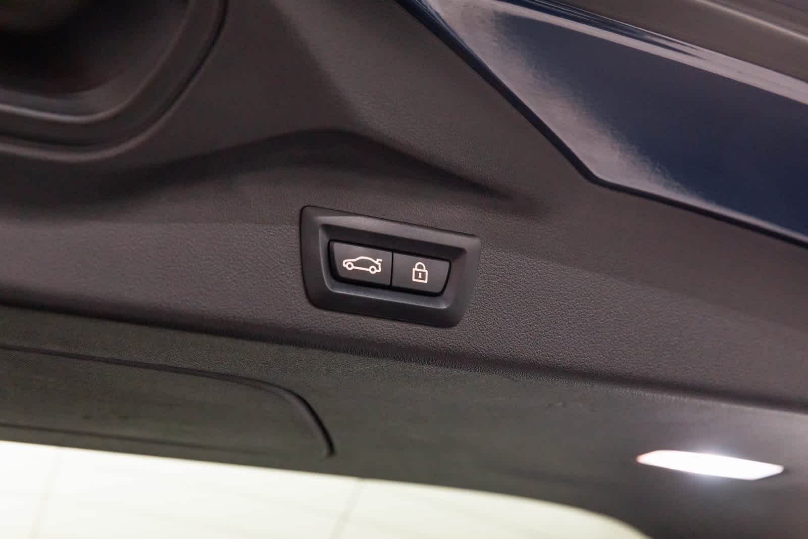 Thumbnail: 2023 BMW X7 - 51