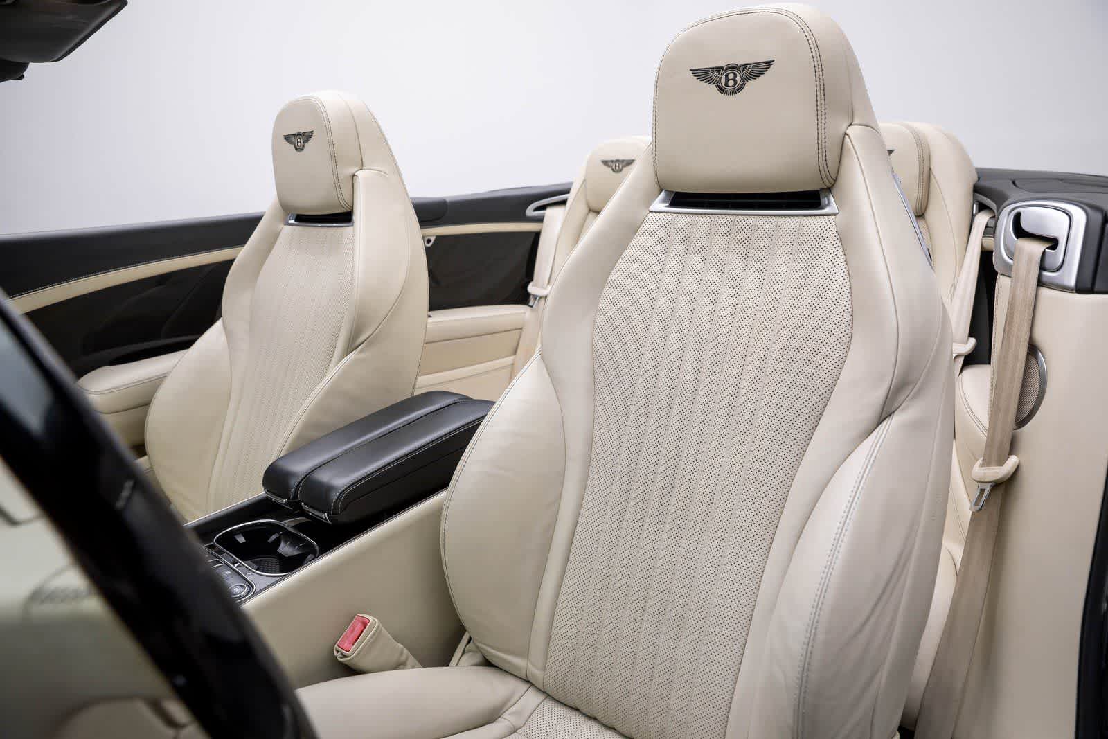 Thumbnail: 2018 Bentley Continental - 11