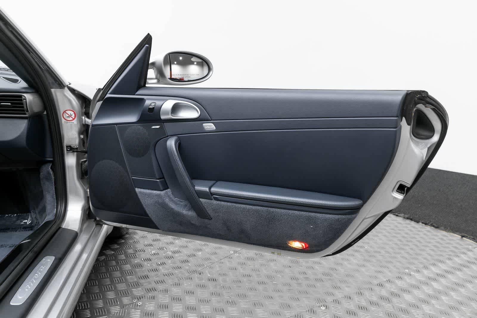 Thumbnail: 2007 Porsche 911 - 42