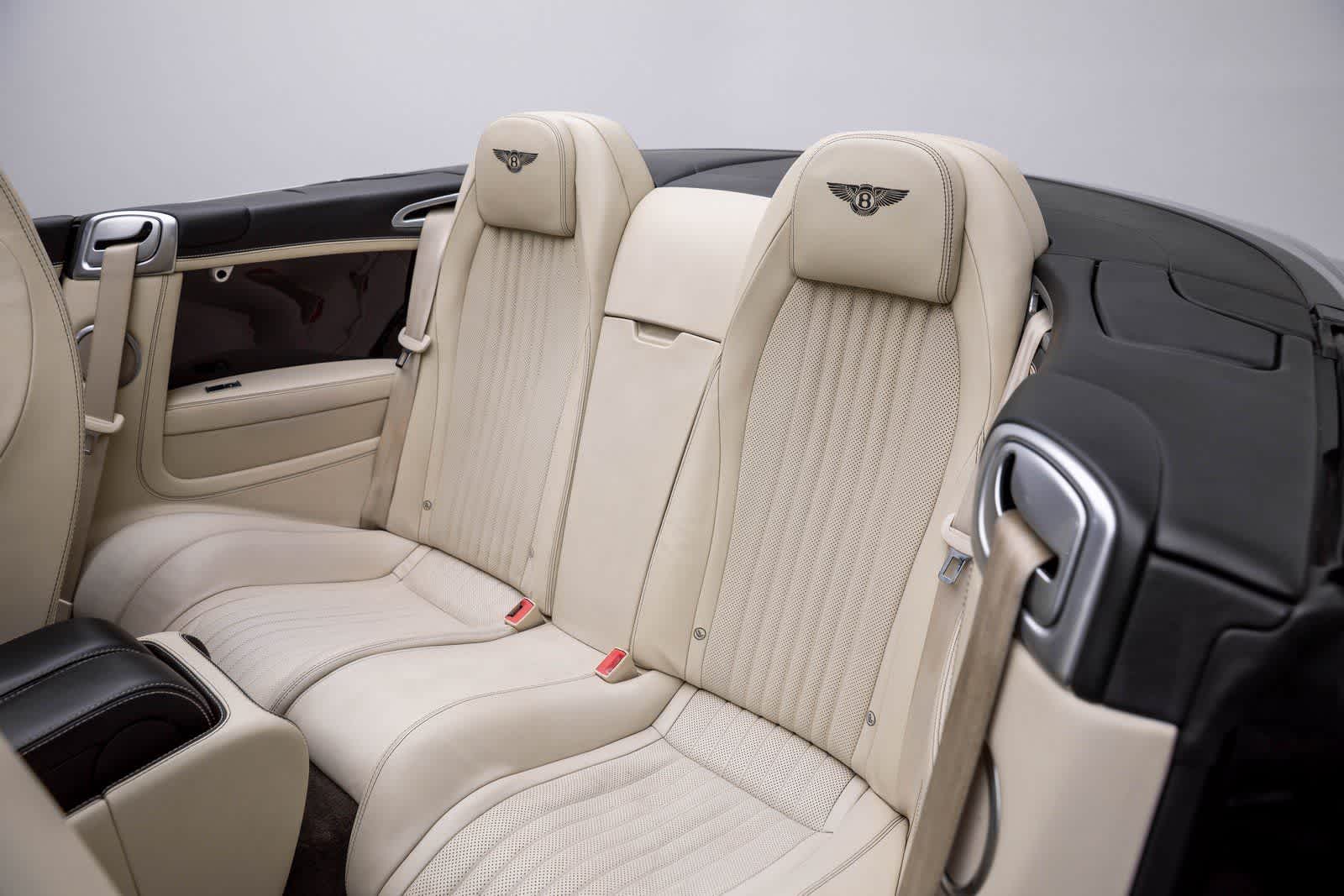 Thumbnail: 2018 Bentley Continental - 12