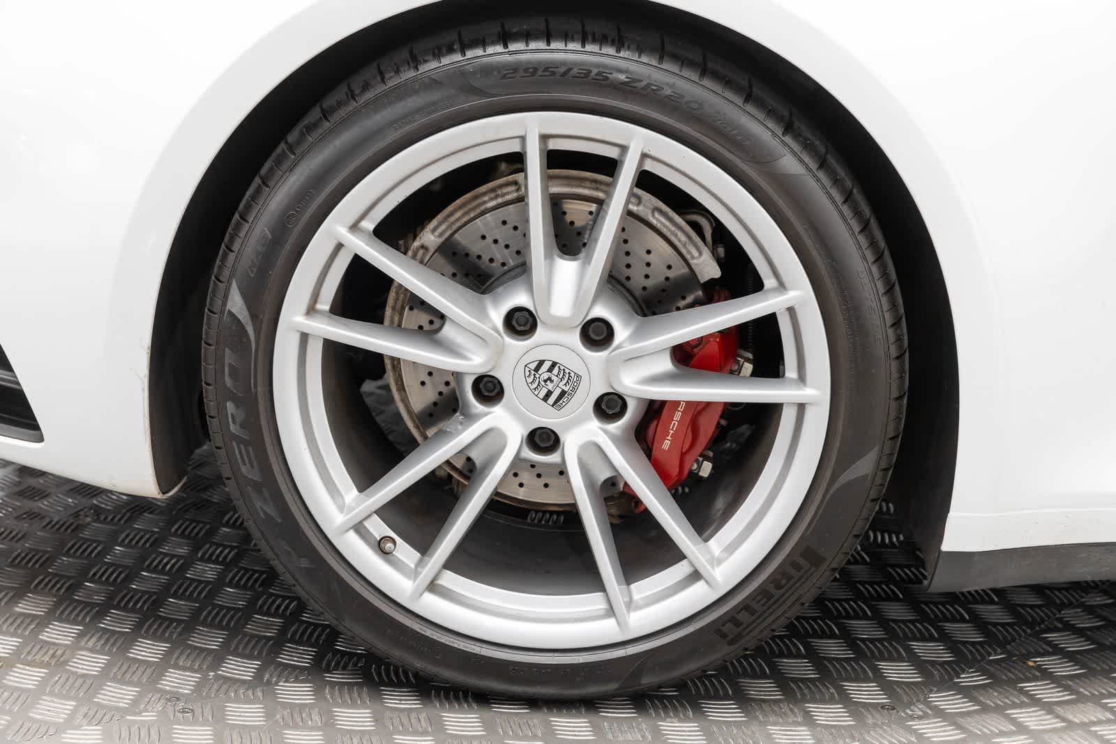 Thumbnail: 2020 Porsche 911 - 50