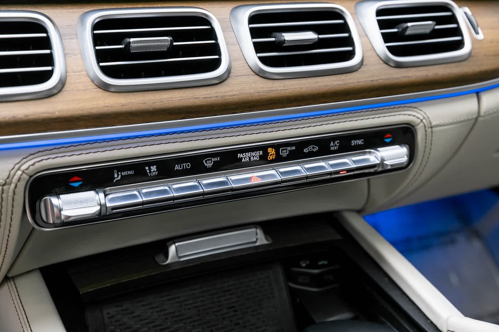 Thumbnail: 2023 Mercedes-Benz GLS - 36