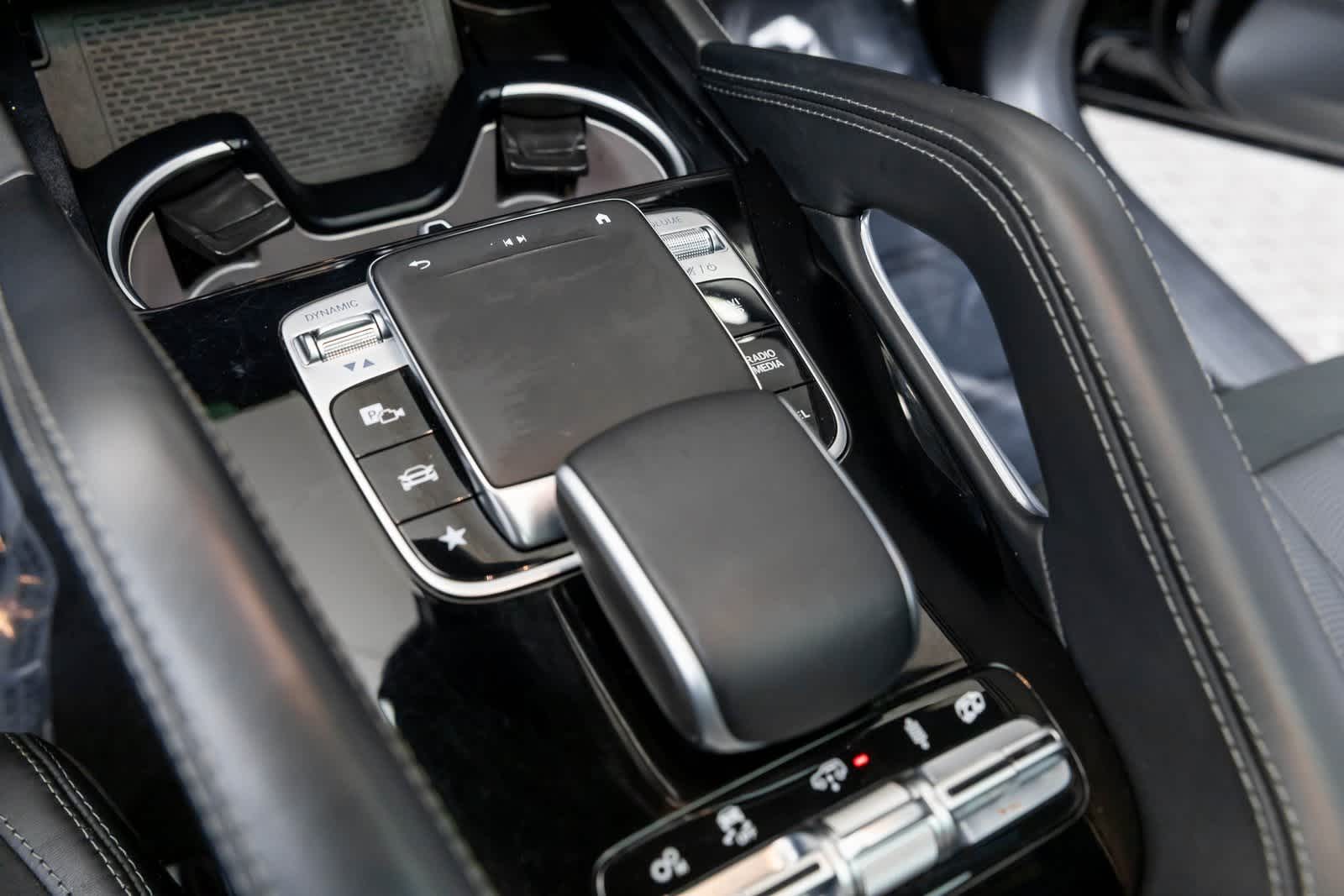 Thumbnail: 2023 Mercedes-Benz GL-Class - 35