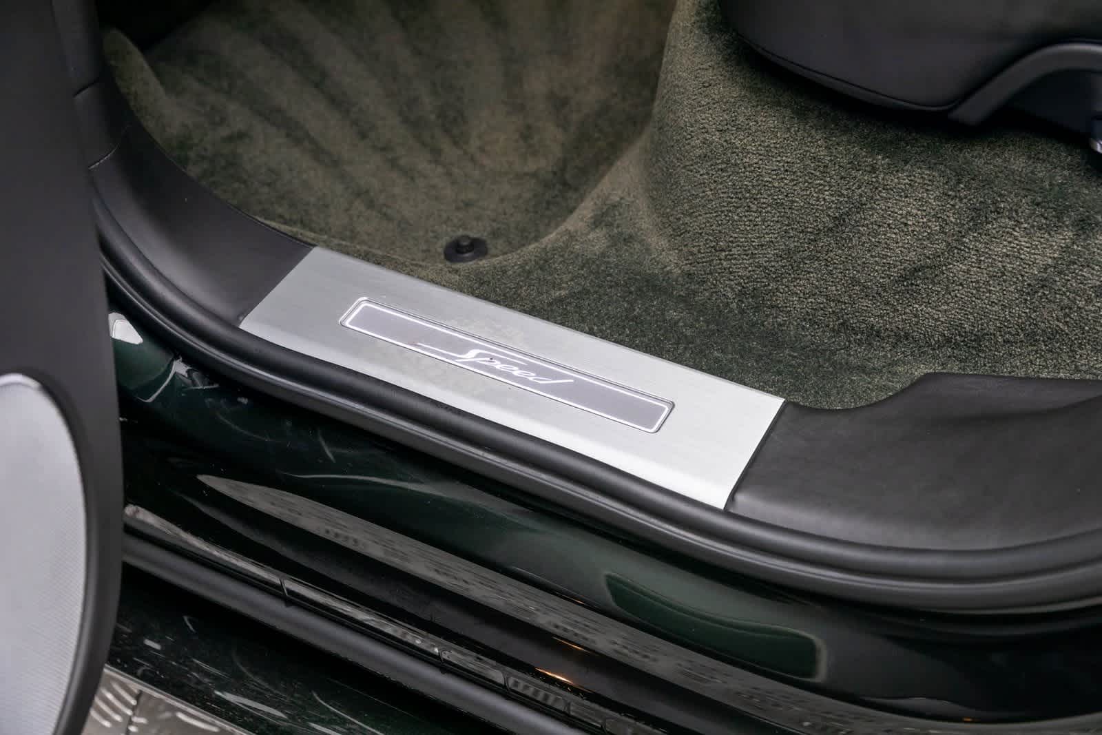 Thumbnail: 2020 Bentley Bentayga - 40