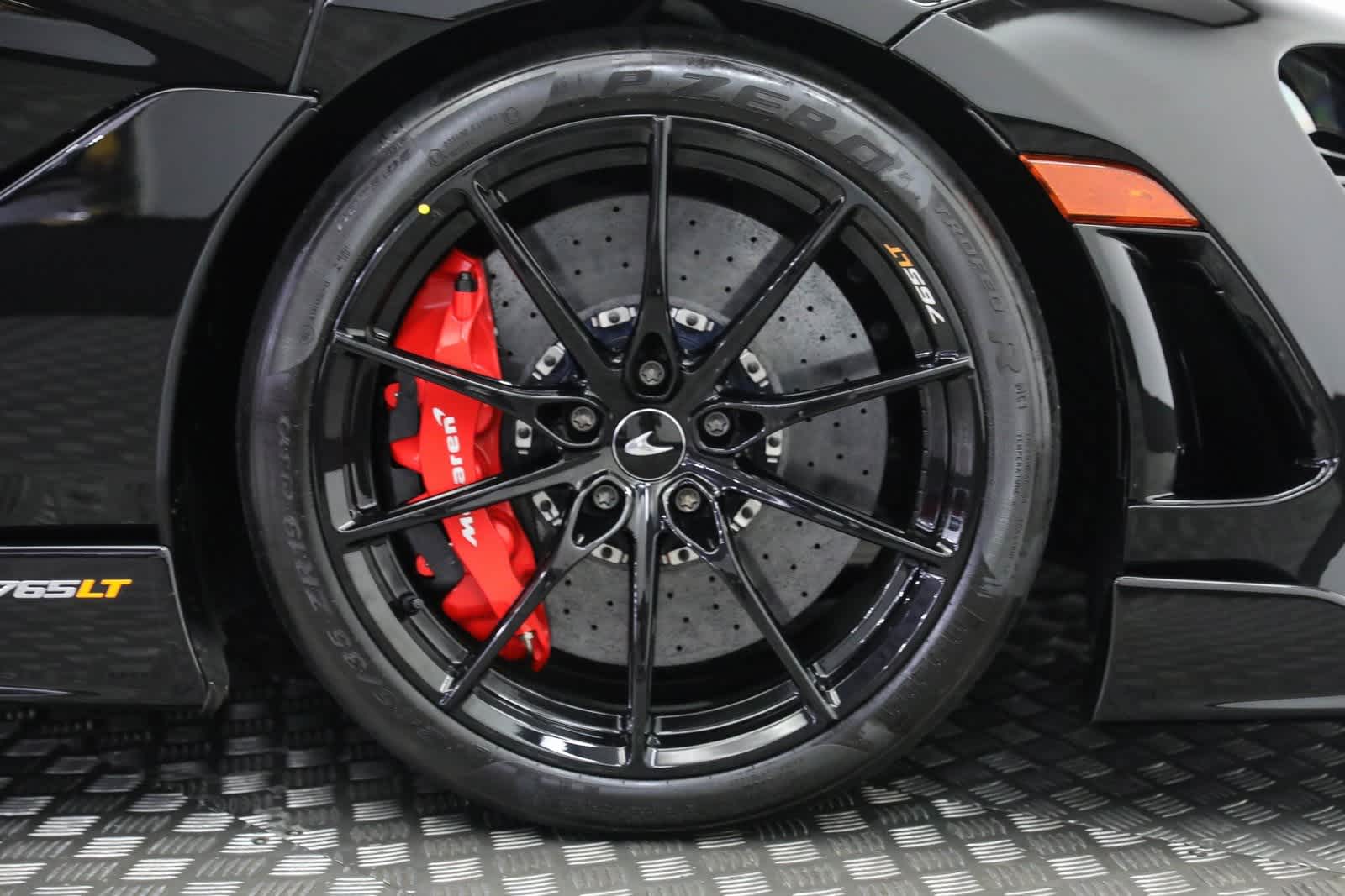Thumbnail: 2021 Mclaren  - 39