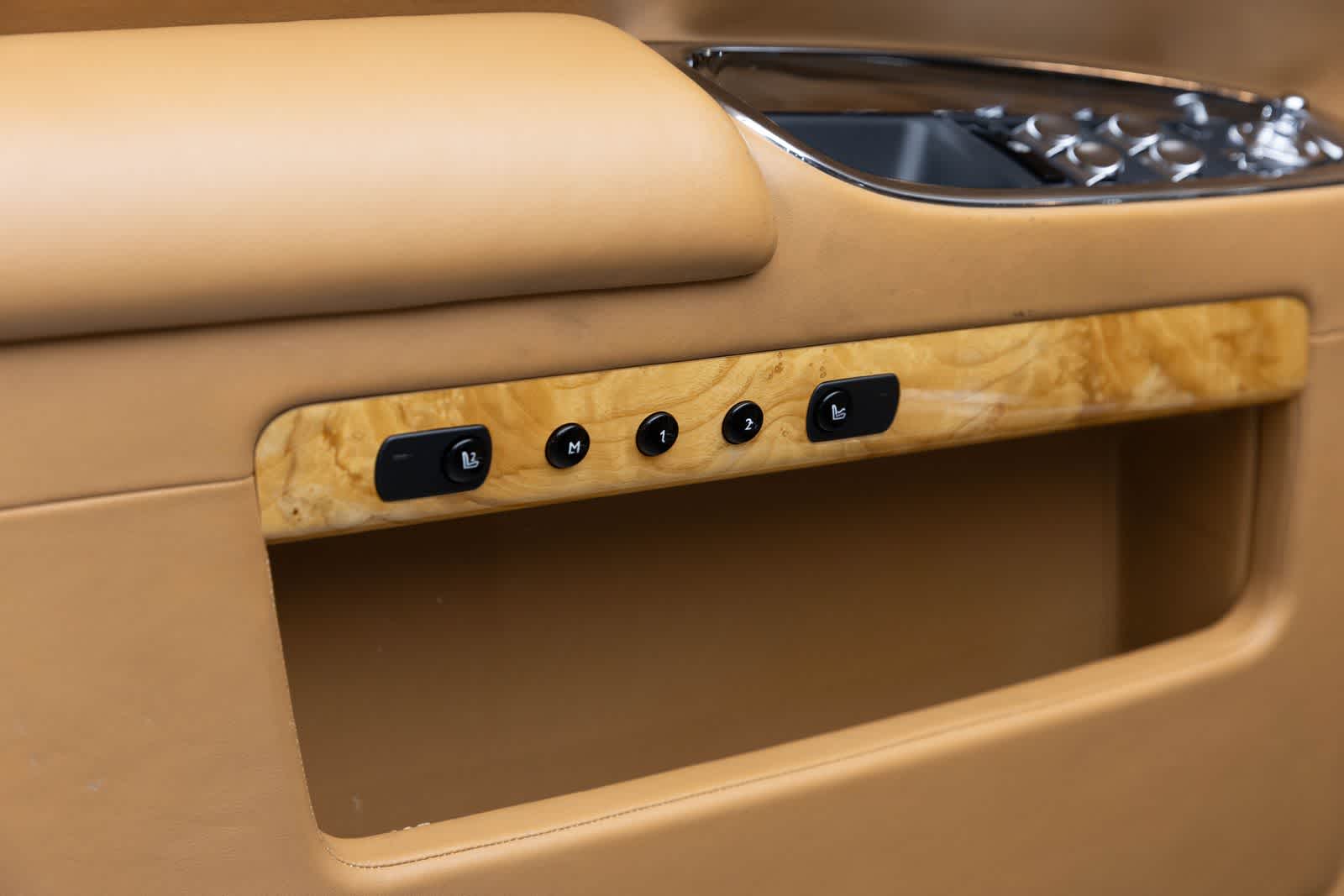 Thumbnail: 2013 Rolls-Royce Ghost - 11