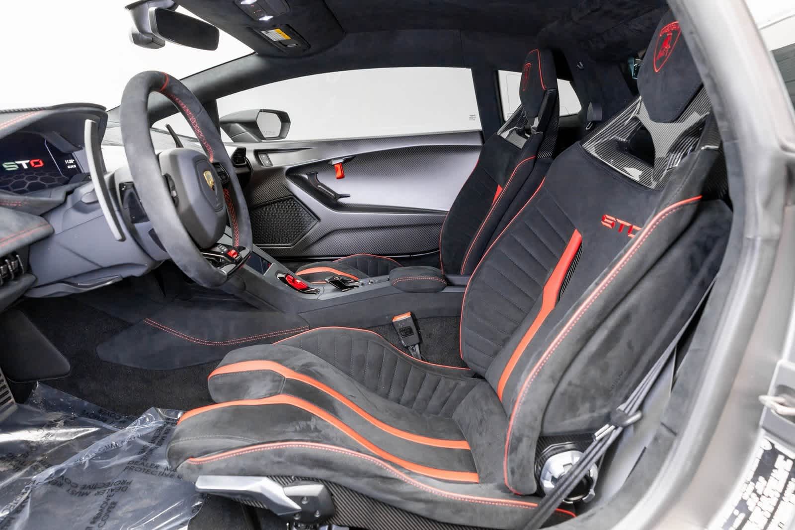 Thumbnail: 2022 Lamborghini Huracan - 11