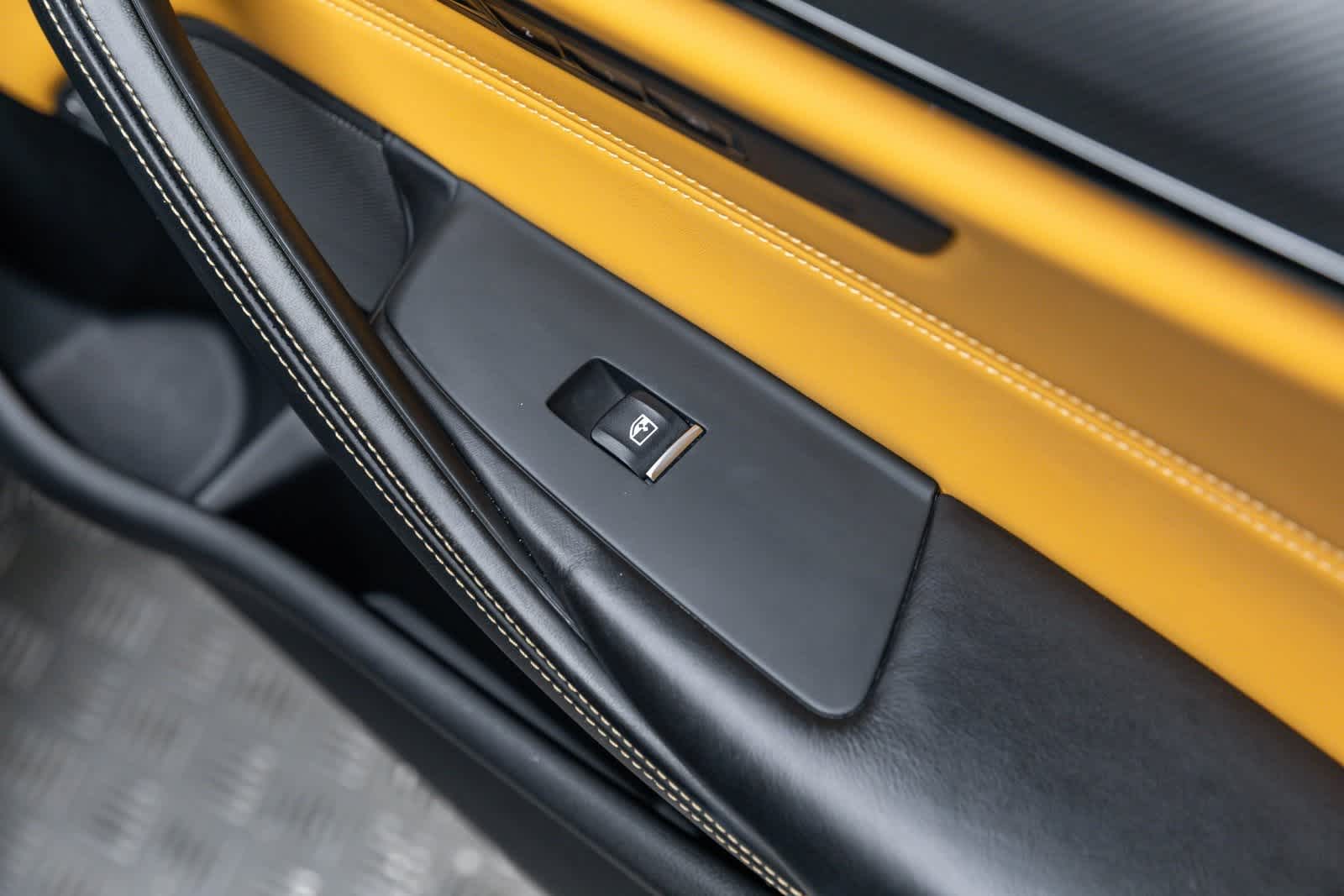 Thumbnail: 2023 BMW M5 - 50