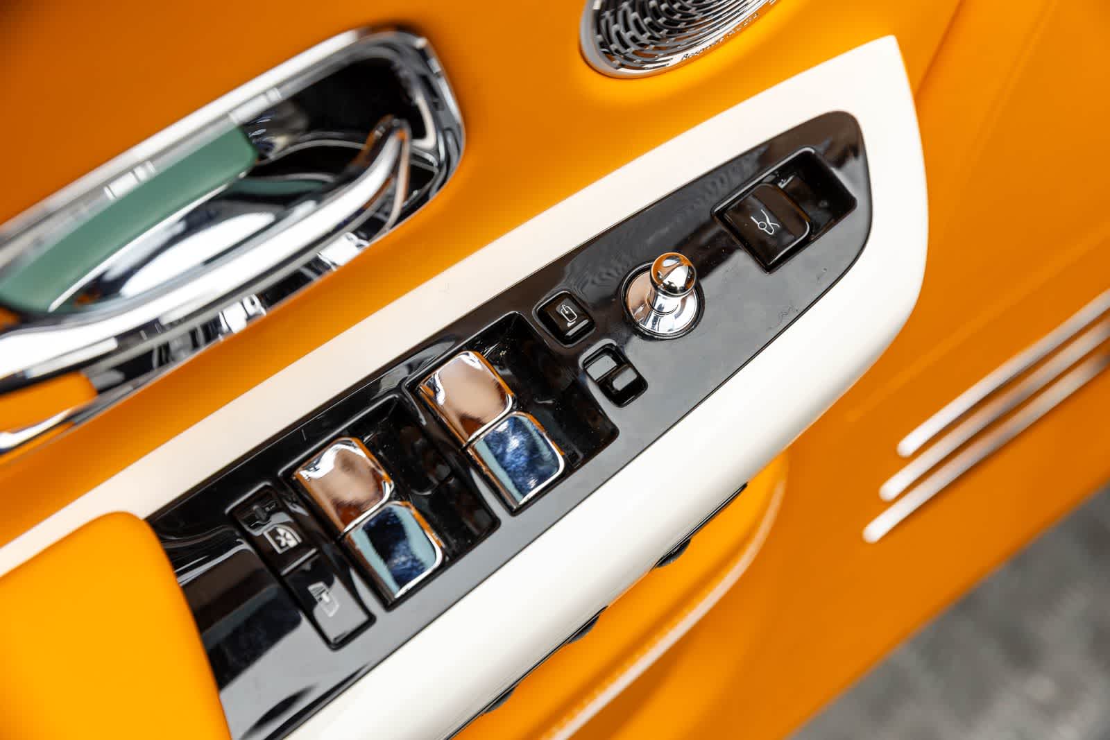 Thumbnail: 2023 Rolls-Royce Phantom - 10