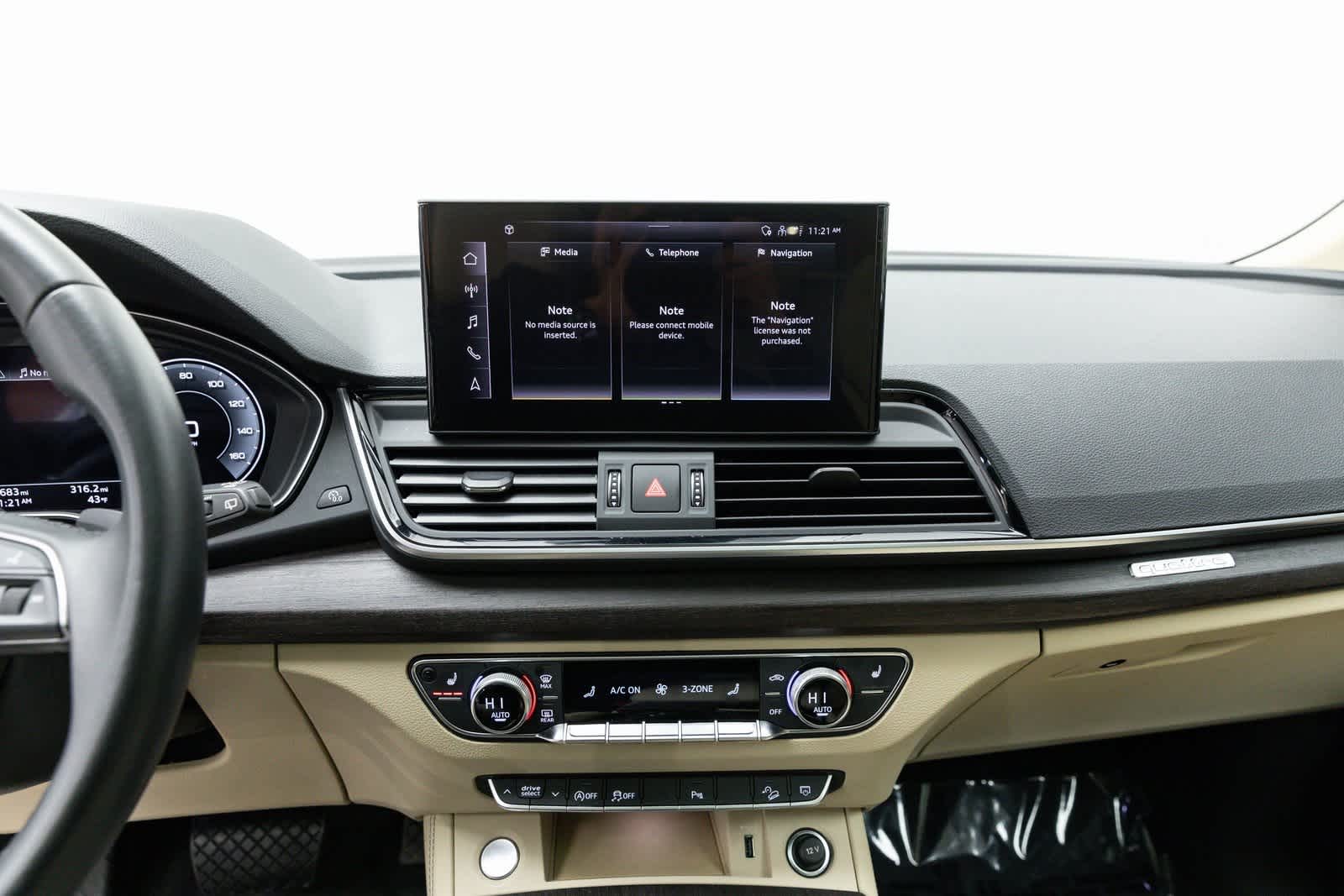 Thumbnail: 2024 Audi Q5 - 10