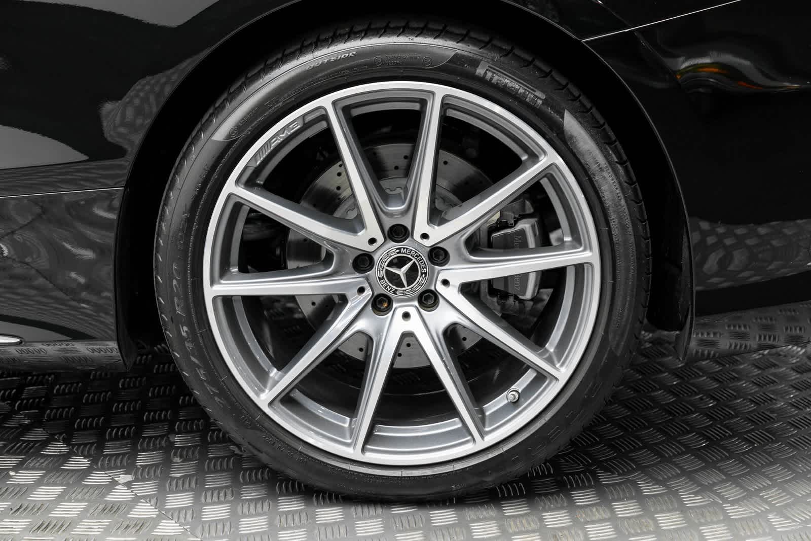 Thumbnail: 2020 Mercedes-Benz S-Class - 45