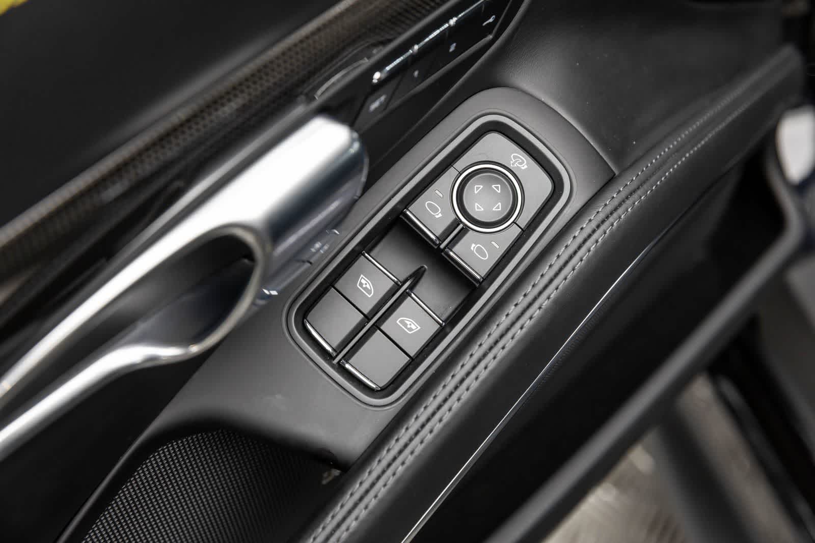 Thumbnail: 2019 Porsche 911 - 27