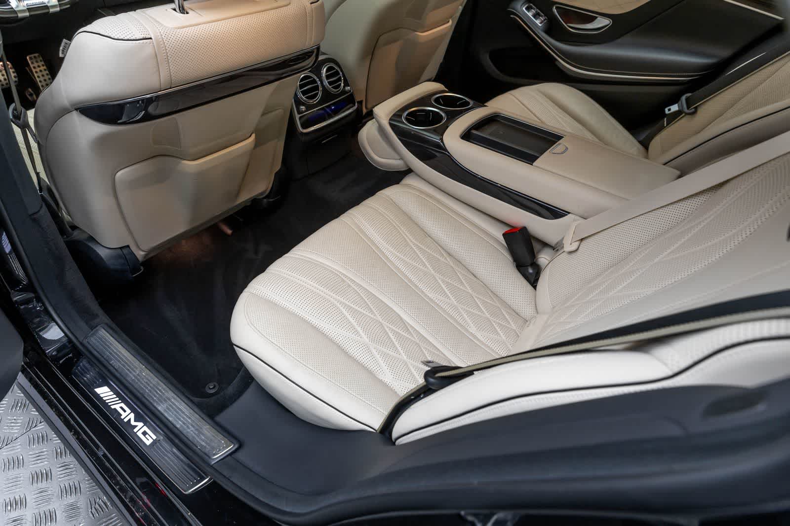 Thumbnail: 2020 Mercedes-Benz S-Class - 42