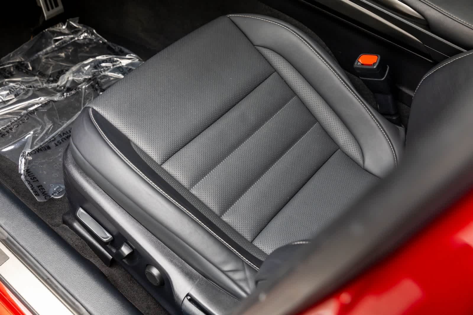 Thumbnail: 2021 Lexus IS - 27