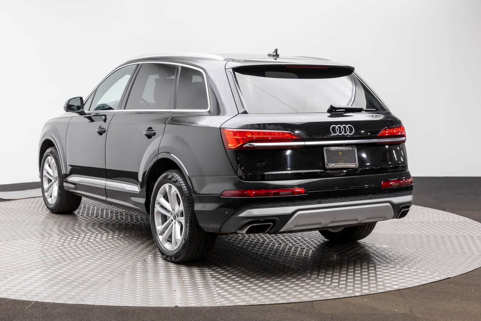 Thumbnail: 2025 Audi Q7 - 4