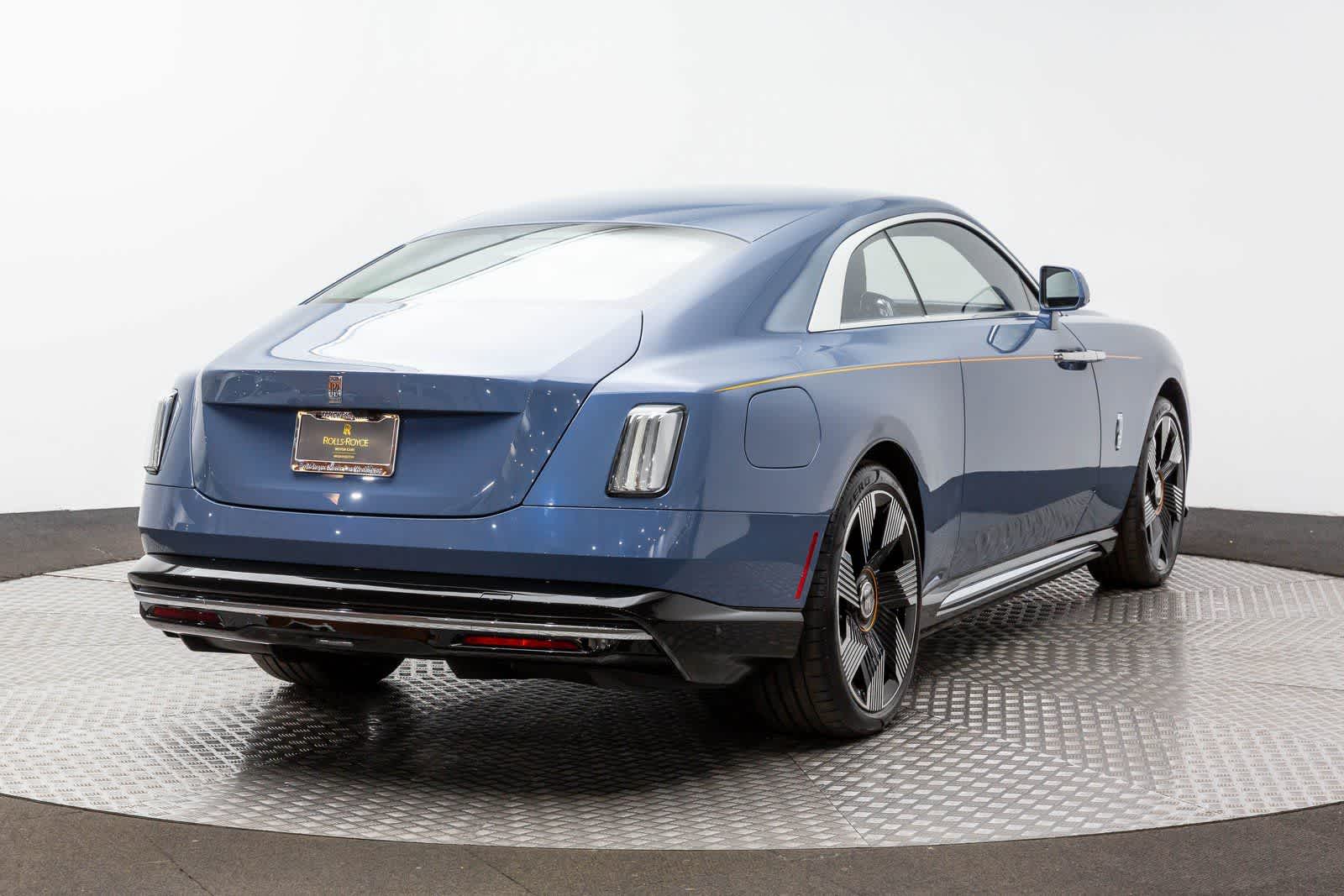 Thumbnail: 2024 Rolls-Royce Spectre - 22